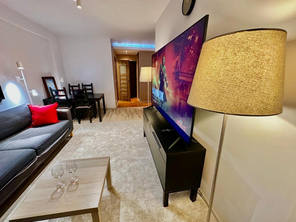 Decor 3 Metro Fast Wifi 1Gbs 80'Tv Hbo Disney Appletv Варшава Екстер'єр фото
