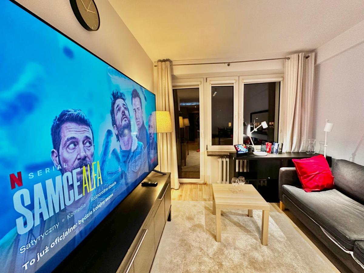 Decor 3 Metro Fast Wifi 1Gbs 80'Tv Hbo Disney Appletv Варшава Екстер'єр фото